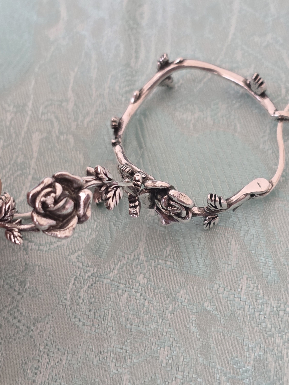 925 Silver Rose Vine Hoop Earrings - Women's Jewelry